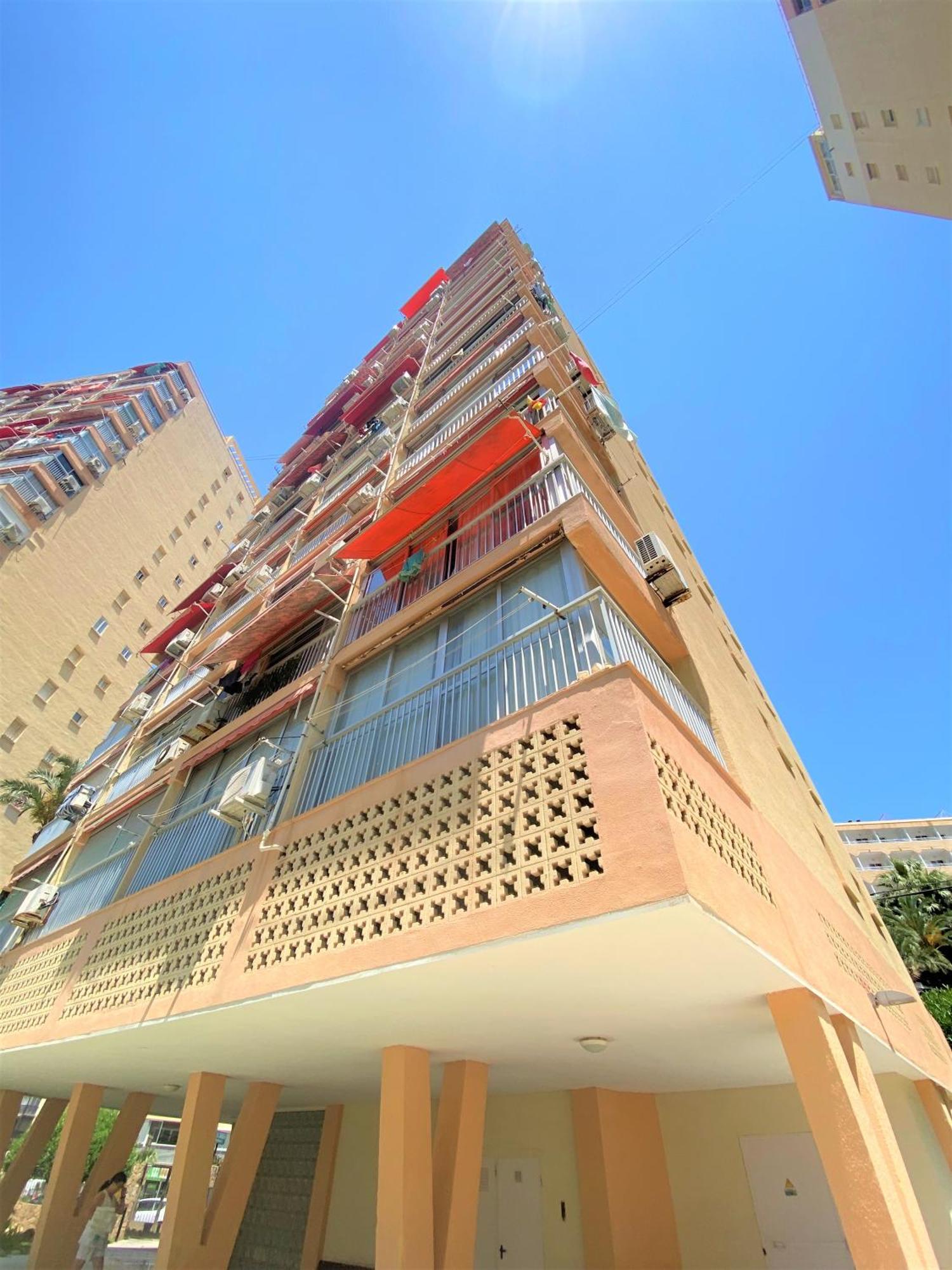 Carabelas Apartments Benidorm Eksteriør bilde