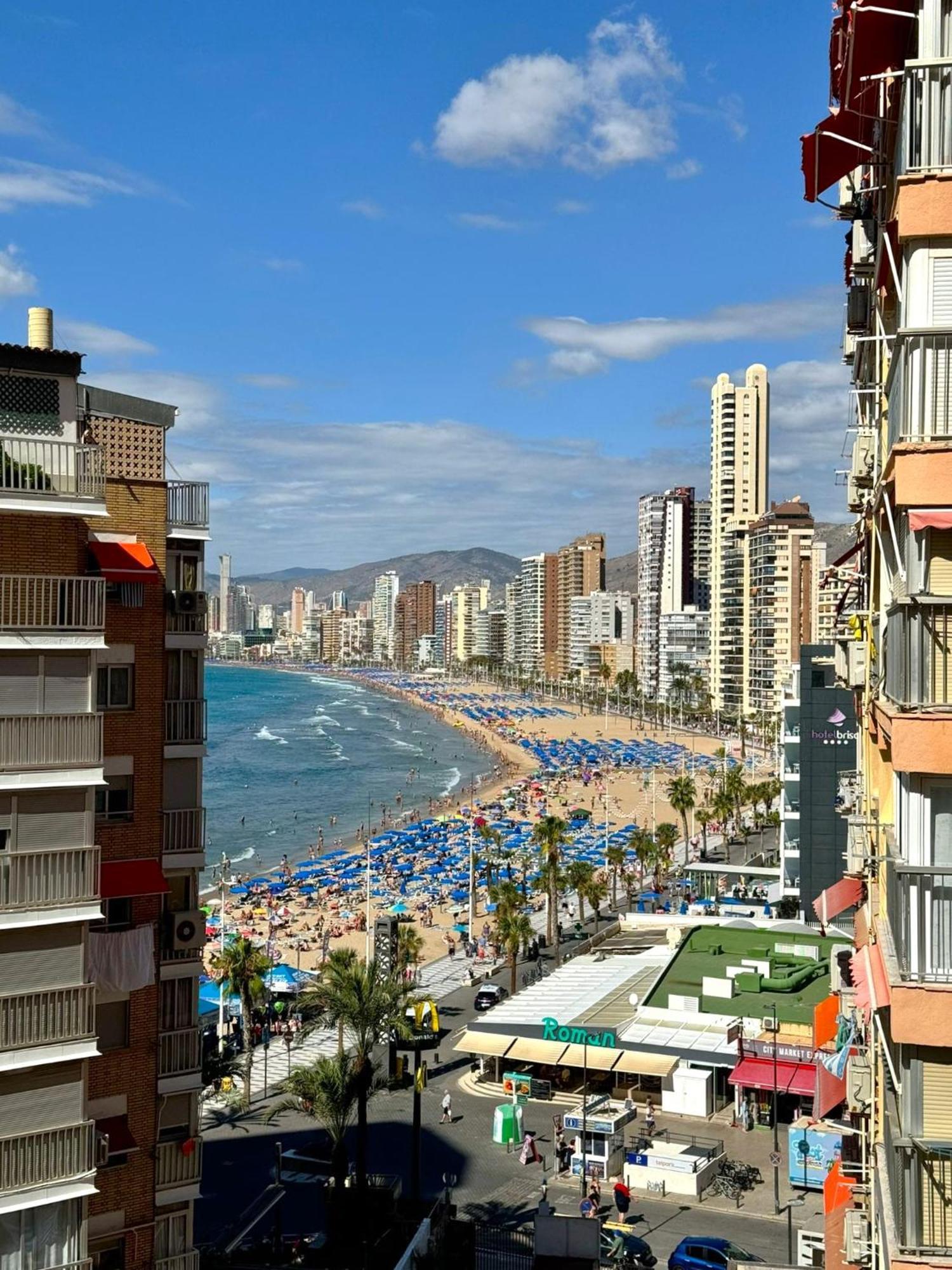 Carabelas Apartments Benidorm Eksteriør bilde